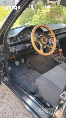 Mercedes-Benz 124 200 D, снимка 7 - Автомобили и джипове - 54917983