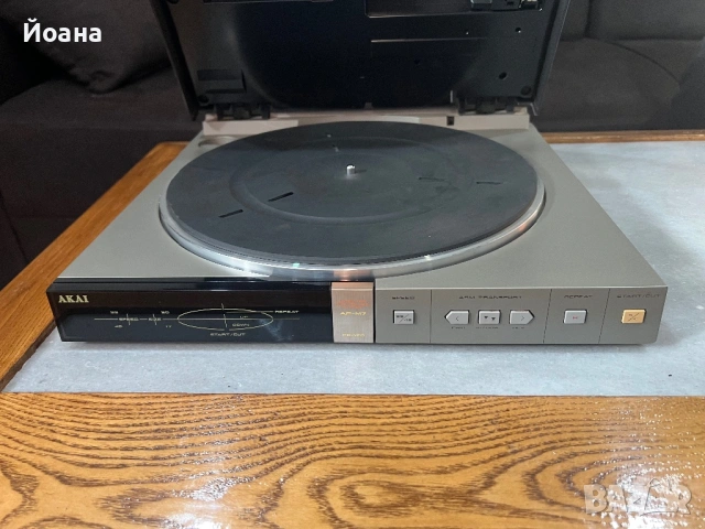 AKAI AP M7