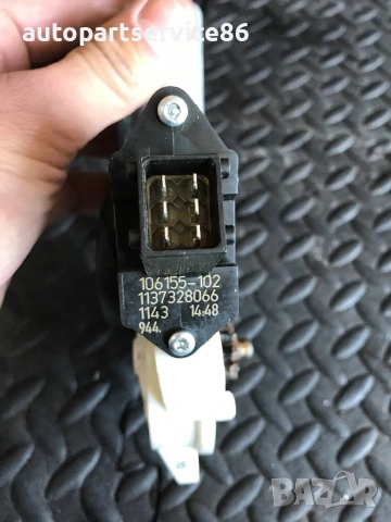 Мотор за стъкло предна лява врата за Vauxhall Opel Signum (2002-2006) 0130822011, снимка 3 - Части - 54968352