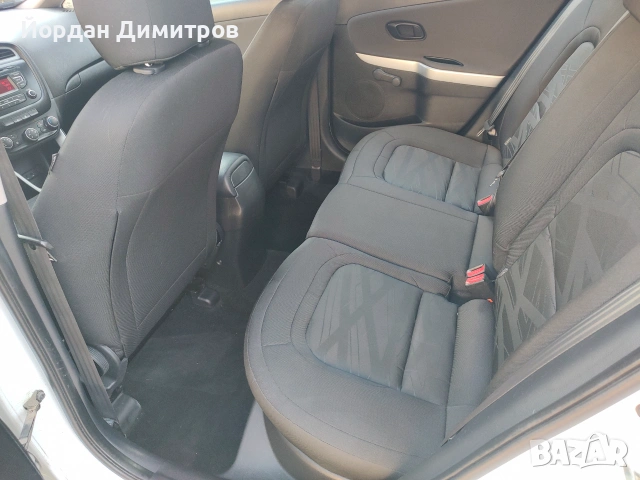 Kia Ceed 1.4 16V , снимка 10 - Автомобили и джипове - 55176783