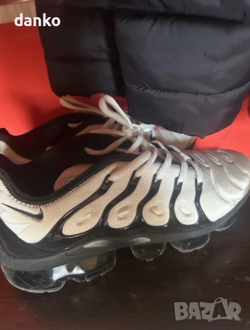 Nike Vapor Max Plus , снимка 3 - Маратонки - 54825351