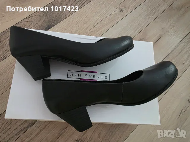 Кожени дамски обувки