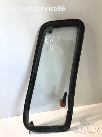 Странично стъкло предно дясно за врата за Mercedes 811 (1986-1995) 43R-001026