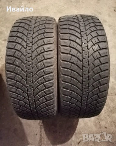 Продавам 2 броя зимни гуми 225.45.17 на 1 сезон дот 2022 KUMHO 