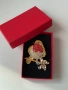Брошка с подаръчна кутия, снимка 1
