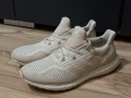 Дамски маратонки Adidas UltraBoost Размер 40, снимка 1