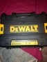 винтоверт DEWALT със 3 батерии по 4ah нов, снимка 6