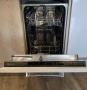 Съдомиялна машина  Electrolux EEA12100L  с автоматично отваряне на вратата, снимка 1