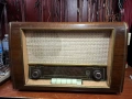 Продава се дървено радио Saba. , снимка 1