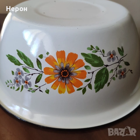 Емайлирана купа , снимка 2 - Кутии за храна - 55247051