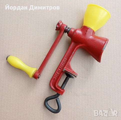 Стара машинка за кафе/подправки, снимка 2 - Антикварни и старинни предмети - 55179703