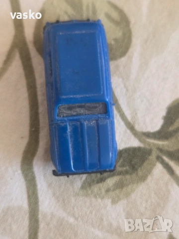 Рено 4 made in W.Germany 1:87, снимка 5 - Колекции - 54386103