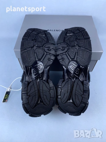Balenciaga Runner LED 7.0 "All Black" – Premium Luxury Streetwear Edition, снимка 10 - Спортни обувки - 54670074