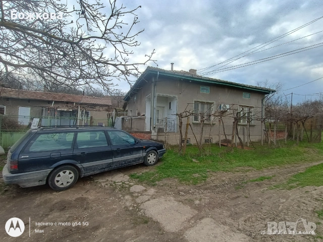 Продавам къща в с. Деков 130кв.м. двор 1800кв.м, снимка 11 - Къщи - 53972327