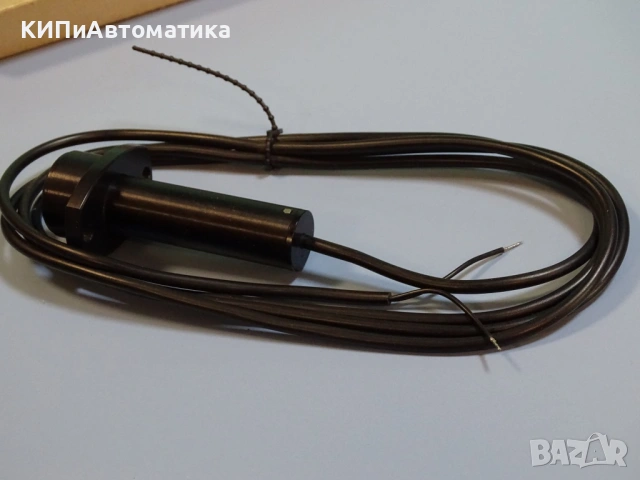 сензор фотоелектрически Leuze LS 28 Se photoelectric sensor 10-30V, снимка 3 - Резервни части за машини - 54205908