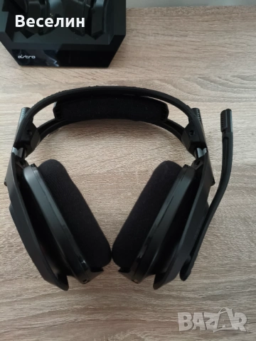 Геймърски слушалки  ASTRO A50, снимка 2 - Слушалки за компютър - 54040543