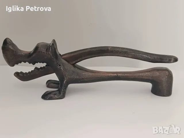 Винтидж орехотрошачка , снимка 2 - Антикварни и старинни предмети - 55597521
