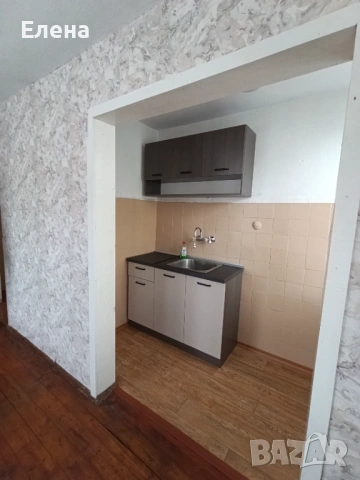 Етаж от къща  в Приморско и двор , снимка 17 - Етаж от къща - 45147556