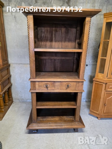 Библиотека в стил Рустик изработена изцяло от масив