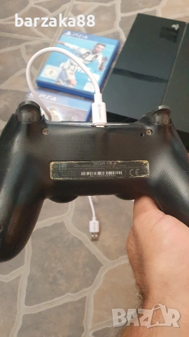 PS4 Fat 500 gb. + джойстик + нови кабели + 2 игри, снимка 3 - PlayStation конзоли - 55122374