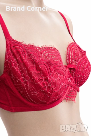 Дамски сутиен Hunkemöller - 85C в червен цвят с дантела, снимка 2 - Бельо - 54499471