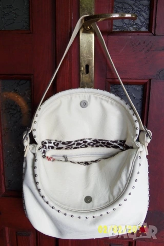 Miss Sixty оригинален дамски елек и чанта, снимка 11 - Чанти - 54304253