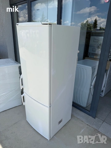 Хладилник с фризер Gorenje 147 см, снимка 3 - Хладилници - 54978266