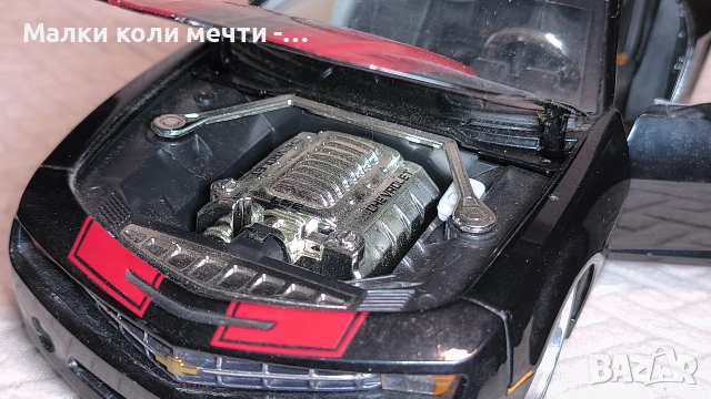 метална кола Chevrolet Camaro - 2006.  Мащаб 1:18, снимка 5 - Колекции - 54581415