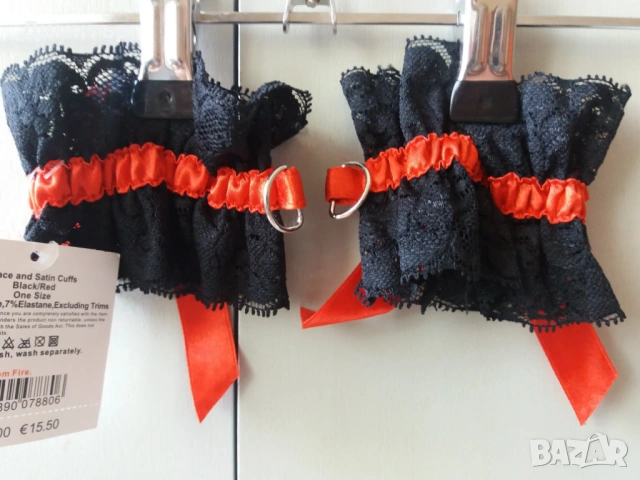  Еротичини дантелени белезници с панделки и метални халки Ann Summers, снимка 4 - Други - 54248077