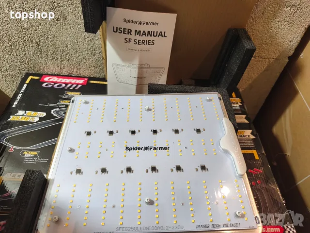 Чисто нова LED лампа за растения Spider Farmer SF-1000D (100W) - Пълен спектър , снимка 12 - Оранжерии - 55674448