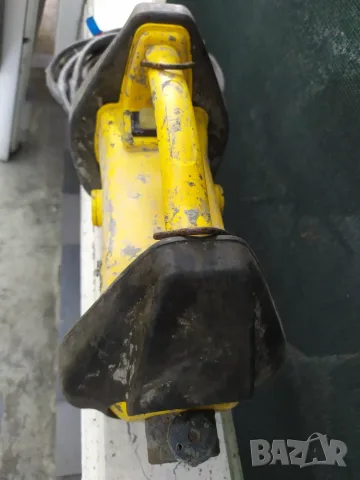 За части - Atlas Copco вибратор за бетон, снимка 3 - Компресори - 55503457