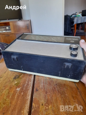 Старо радио VEF,ВЕФ 204, снимка 7 - Антикварни и старинни предмети - 54369906