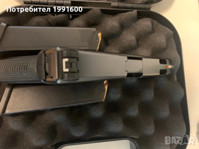 Glock 17C, снимка 3 - Бойно оръжие - 54540926