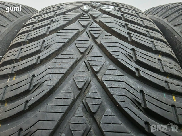 4бр зимни гуми 205/60/16 BF GOODRICH L05479 , снимка 2 - Гуми и джанти - 54104926