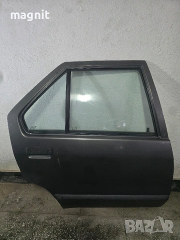 Задна дясна врата Renault 19