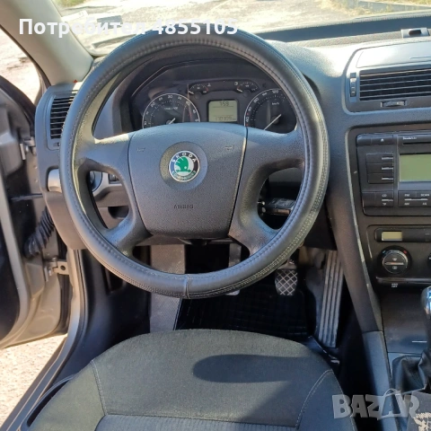 Продавам лек автомобил Шкода Октавия, снимка 7 - Автомобили и джипове - 54887371