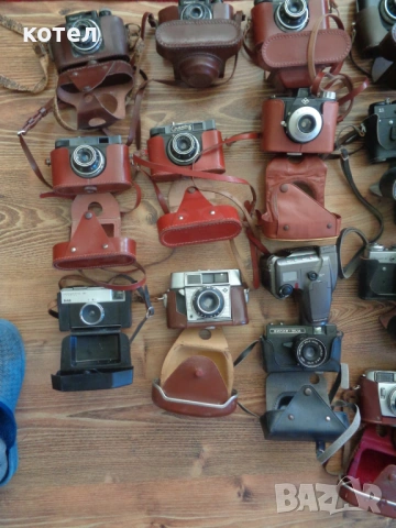 Продавам Голям лот от 14 бр. Ретро  Фотоапарати (Zenit, Olympus, Agfa, Смяна 2, 4, 6, 8) , снимка 5 - Фотоапарати - 54685930