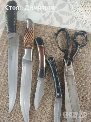 Два ножа стари здрави,две ножчета и шивашка ножица,,чилик,, стомана изработка красива на всички , снимка 10 - Антикварни и старинни предмети - 55616485