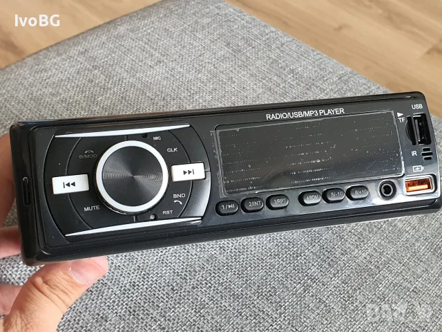 Авто радио с Bluetooth, MP3, USB/TF, FM, дистанционно и зарядно за телефон, снимка 4 - Радиокасетофони, транзистори - 55323029