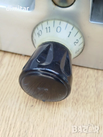 Професионална колбасорезачка VEGA , снимка 9 - Обзавеждане на кухня - 54267508