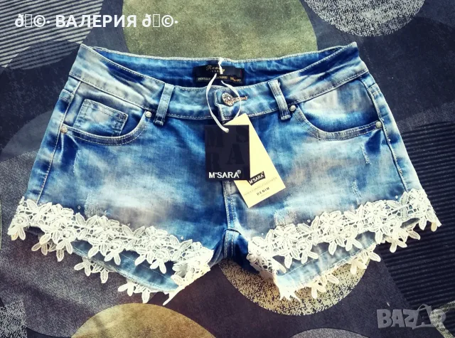 Панталонки с дантела  