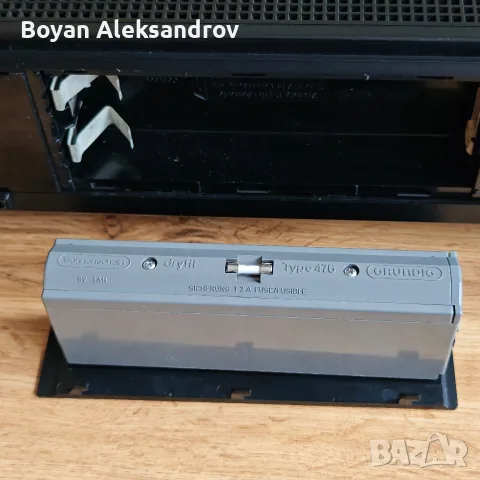 Grundig RR 940 Professional, снимка 18 - Радиокасетофони, транзистори - 55365703