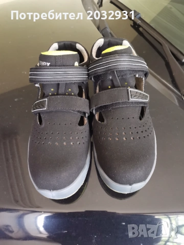 Работни обувки UVEX, снимка 6 - Други - 54700124