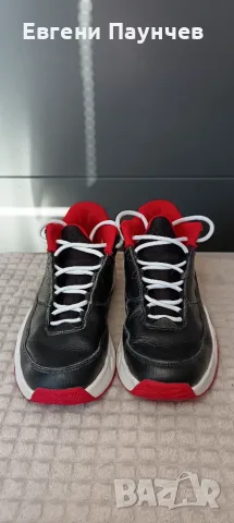 Jordan max aura 3 кецове размер 36.5 , снимка 2 - Кецове - 55393104