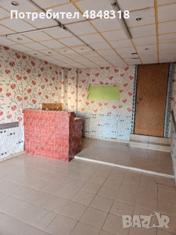 Център Радомир-къща с лице към площада , снимка 3 - Къщи - 54794795