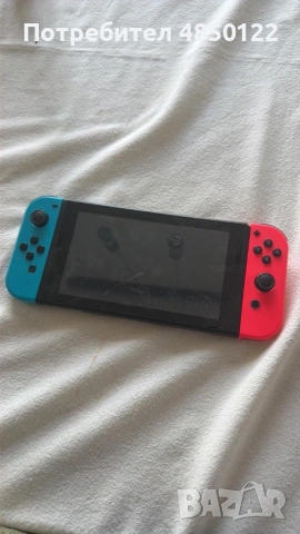 Продавам Нинтендо суич с игри - fortnite, Mario kart, tetris и други