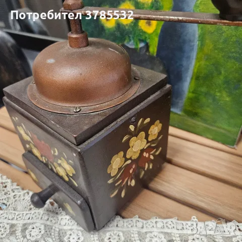 Мелница за кафе, снимка 2 - Антикварни и старинни предмети - 55497197