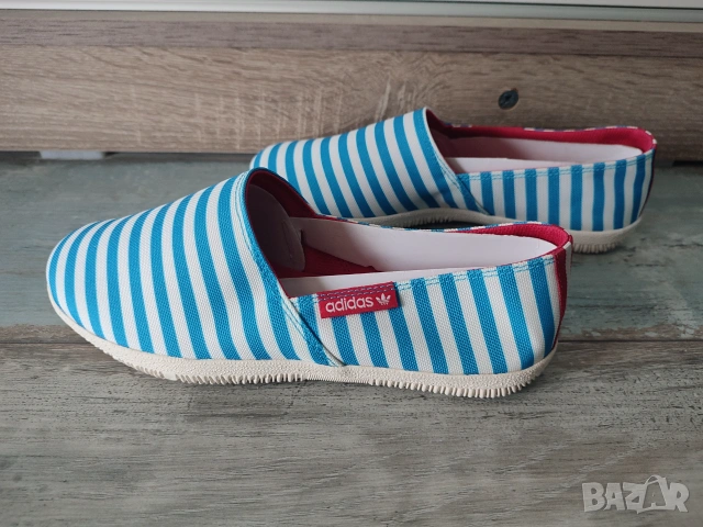 Дамски еспадрили Adidas, номер 37 ¹/³, снимка 2 - Други - 55211649