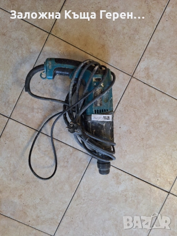 Перфоратор Makita HR2230