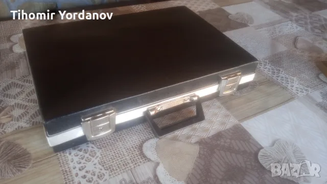 Дипломатическо куфарче., снимка 13 - Антикварни и старинни предмети - 51067438
